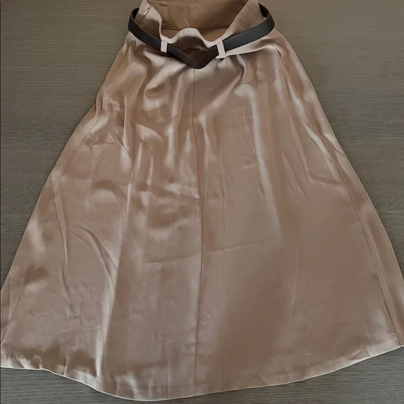 Zara - Picture 4 of 4